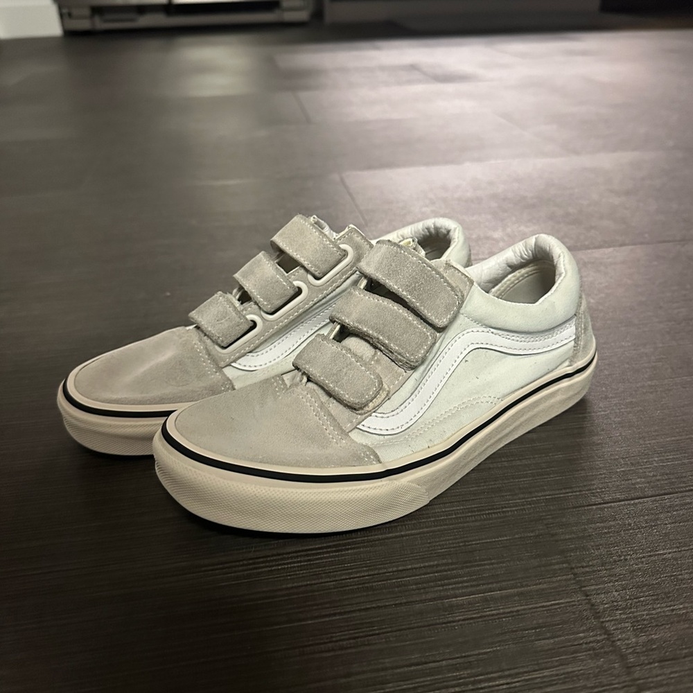 Women’s Velcro Vans